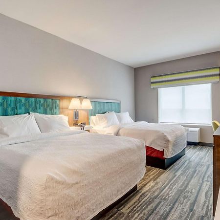 Hampton Inn & Suites Cincinnati Midtown Rookwood エクステリア 写真
