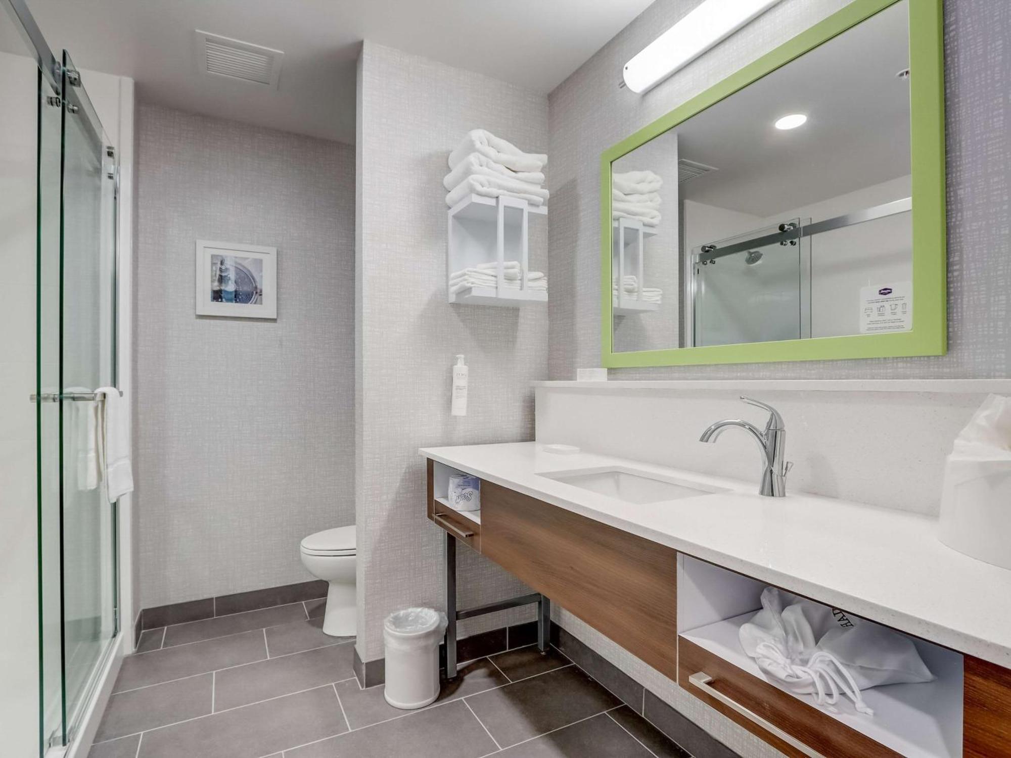 Hampton Inn & Suites Cincinnati Midtown Rookwood エクステリア 写真