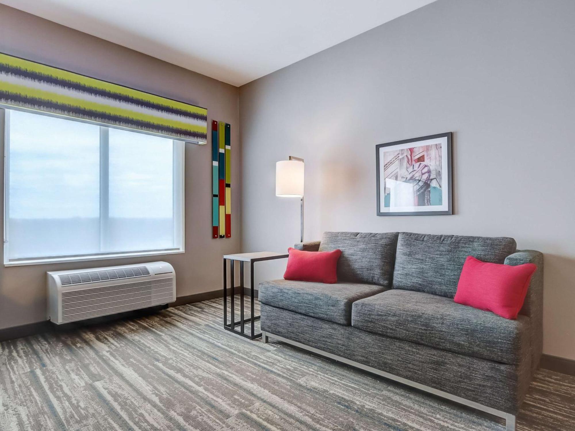 Hampton Inn & Suites Cincinnati Midtown Rookwood エクステリア 写真