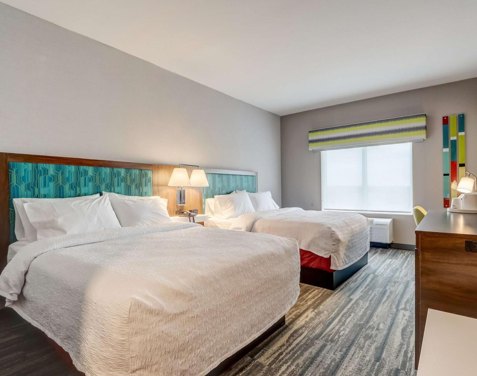 Hampton Inn & Suites Cincinnati Midtown Rookwood エクステリア 写真