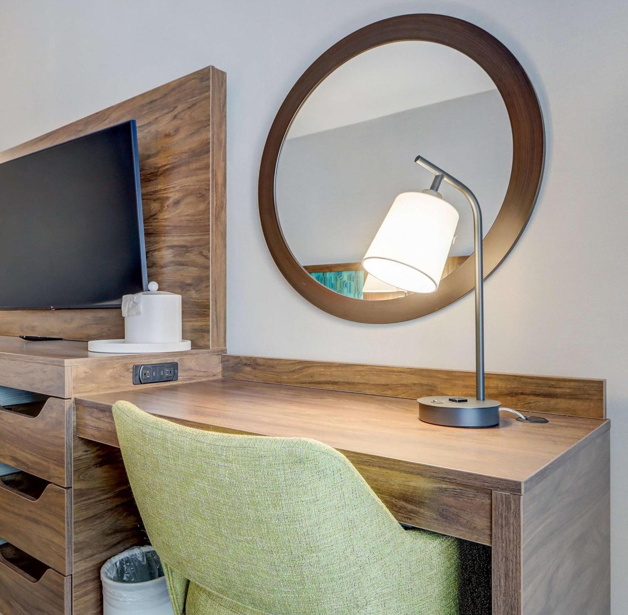 Hampton Inn & Suites Cincinnati Midtown Rookwood エクステリア 写真